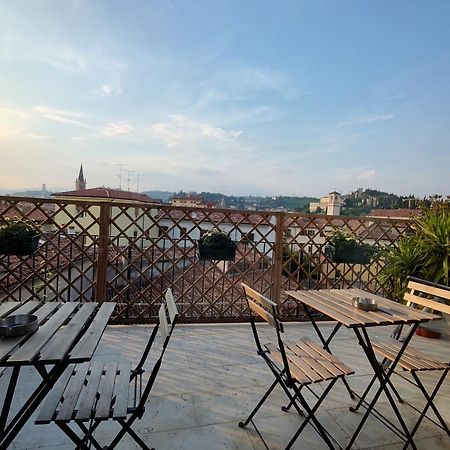 Verona Relax & Stay Rooms Extérieur photo