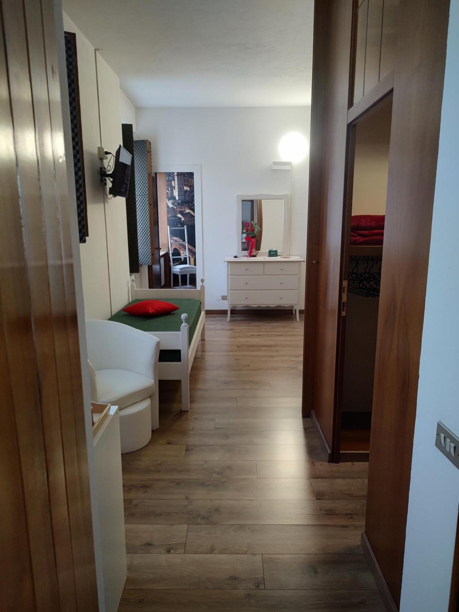 Verona Relax & Stay Rooms Extérieur photo