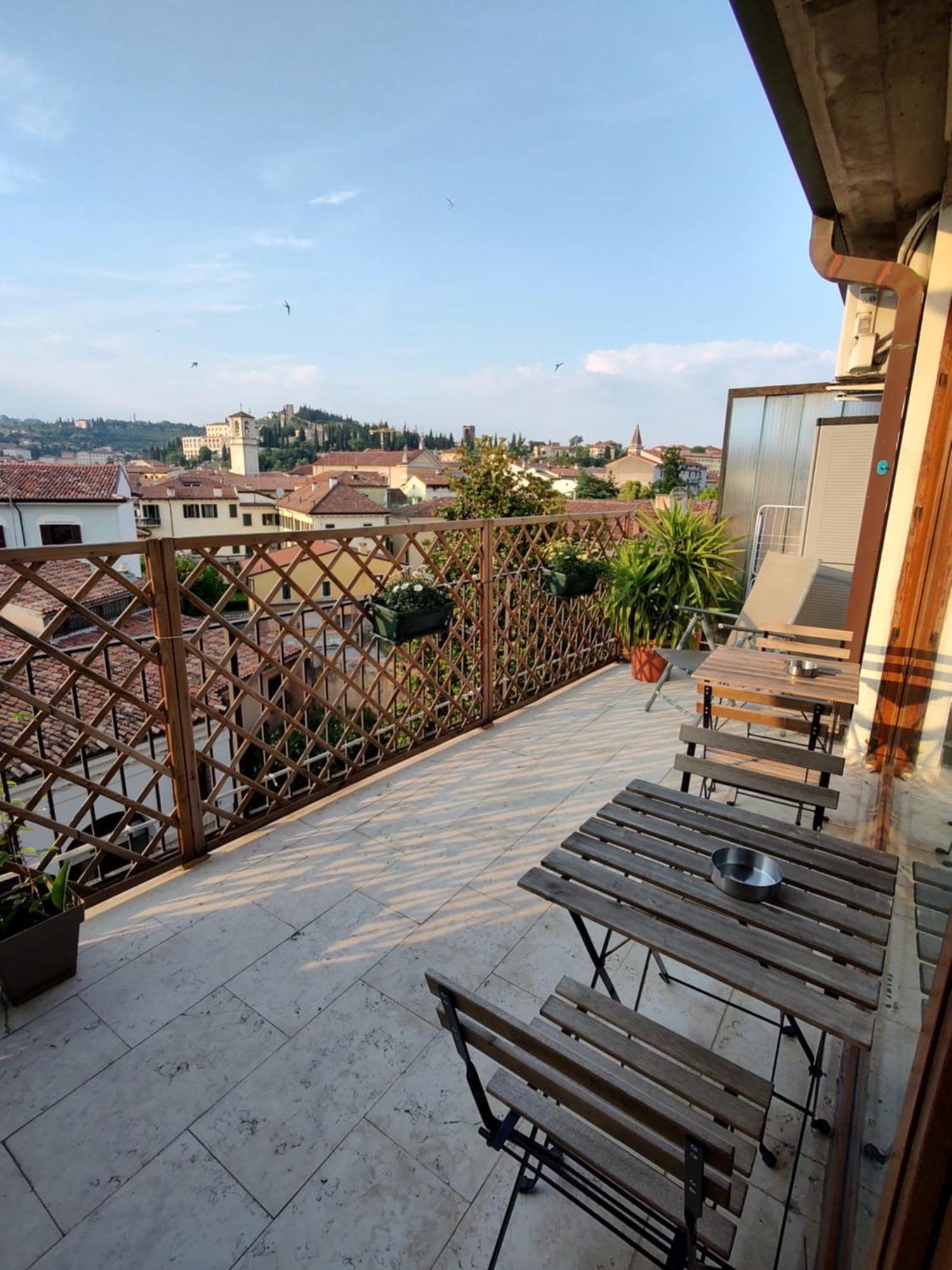 Verona Relax & Stay Rooms Extérieur photo