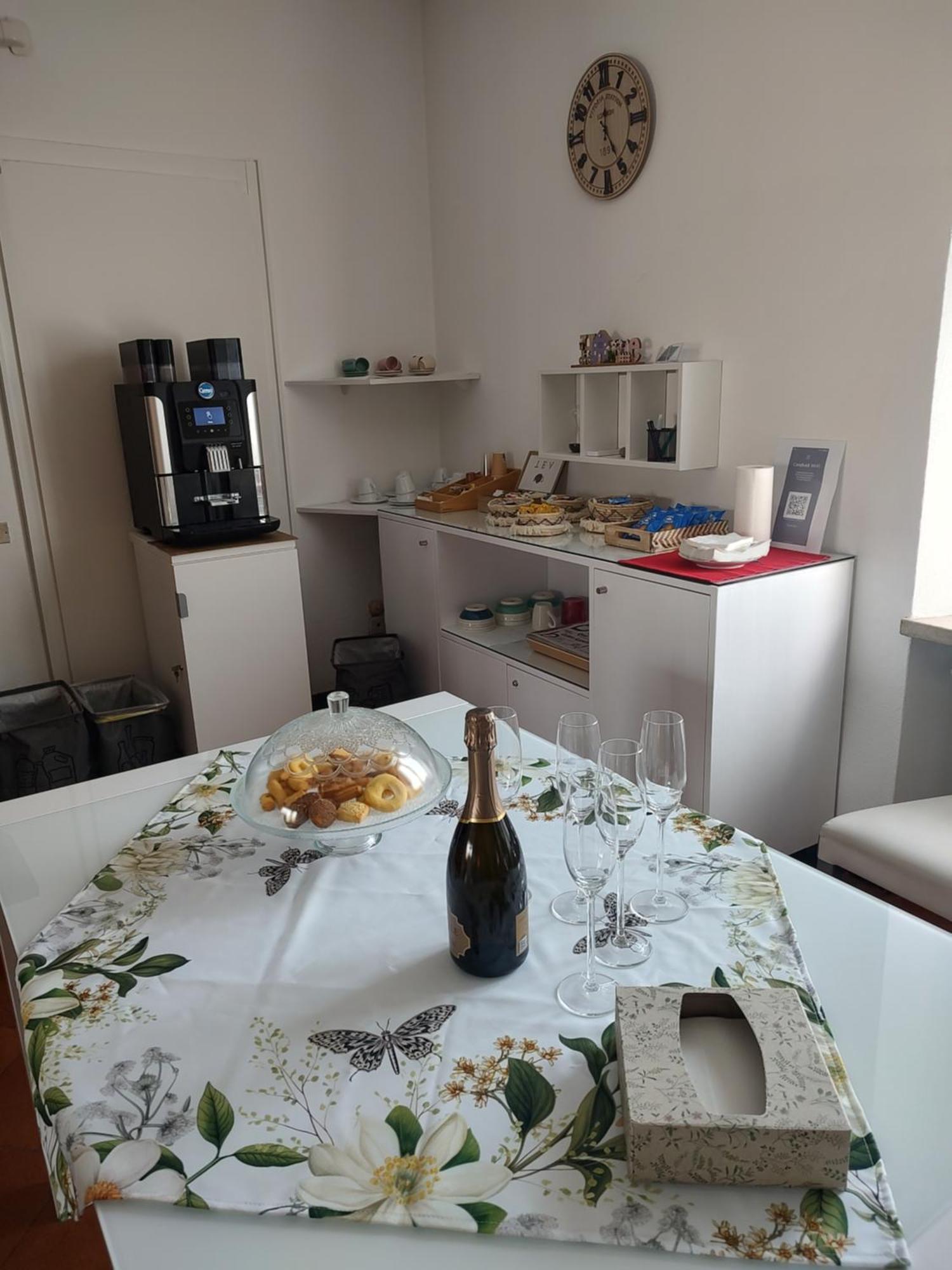 Verona Relax & Stay Rooms Extérieur photo